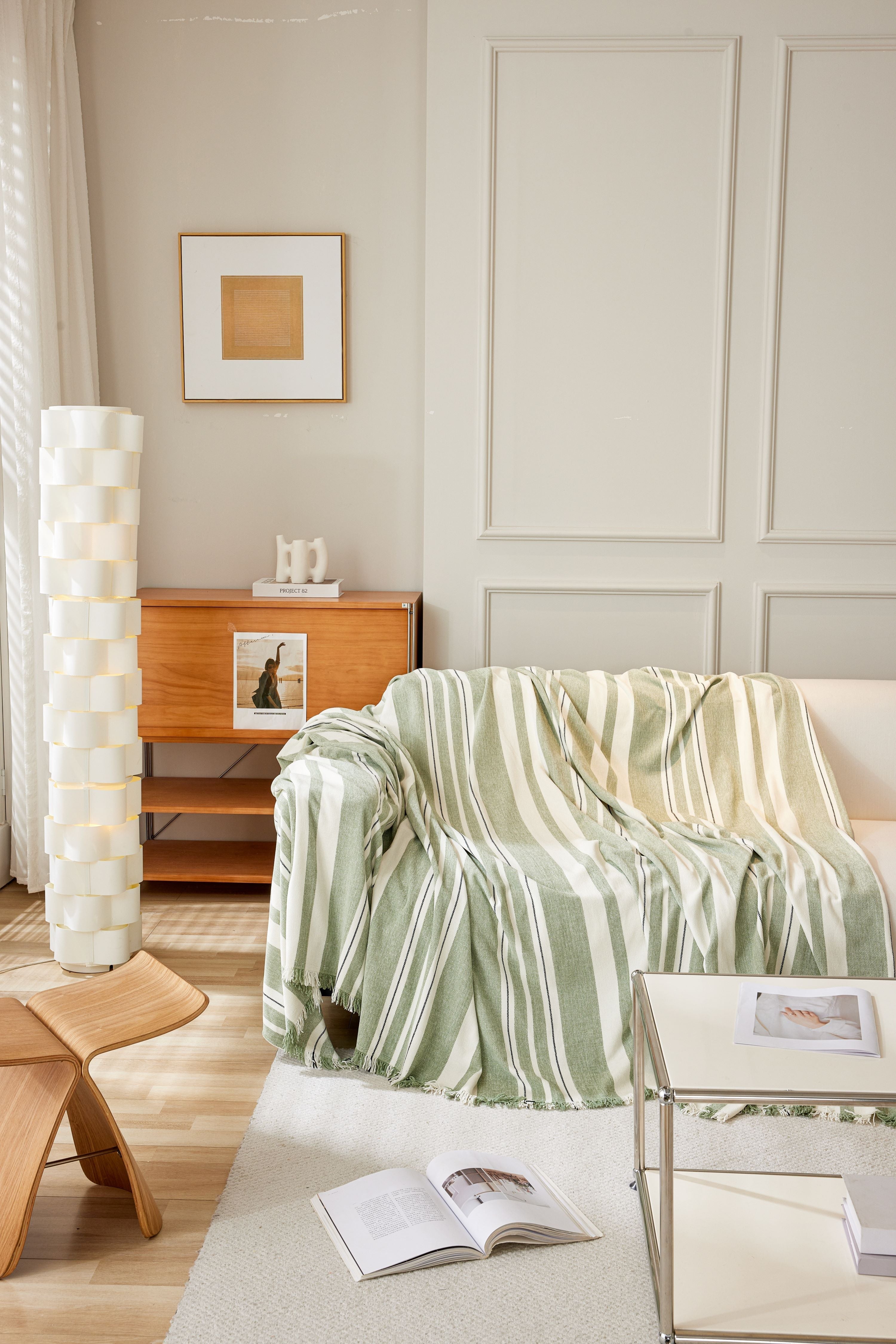 Sofa Throw - Striniara - Cross Green