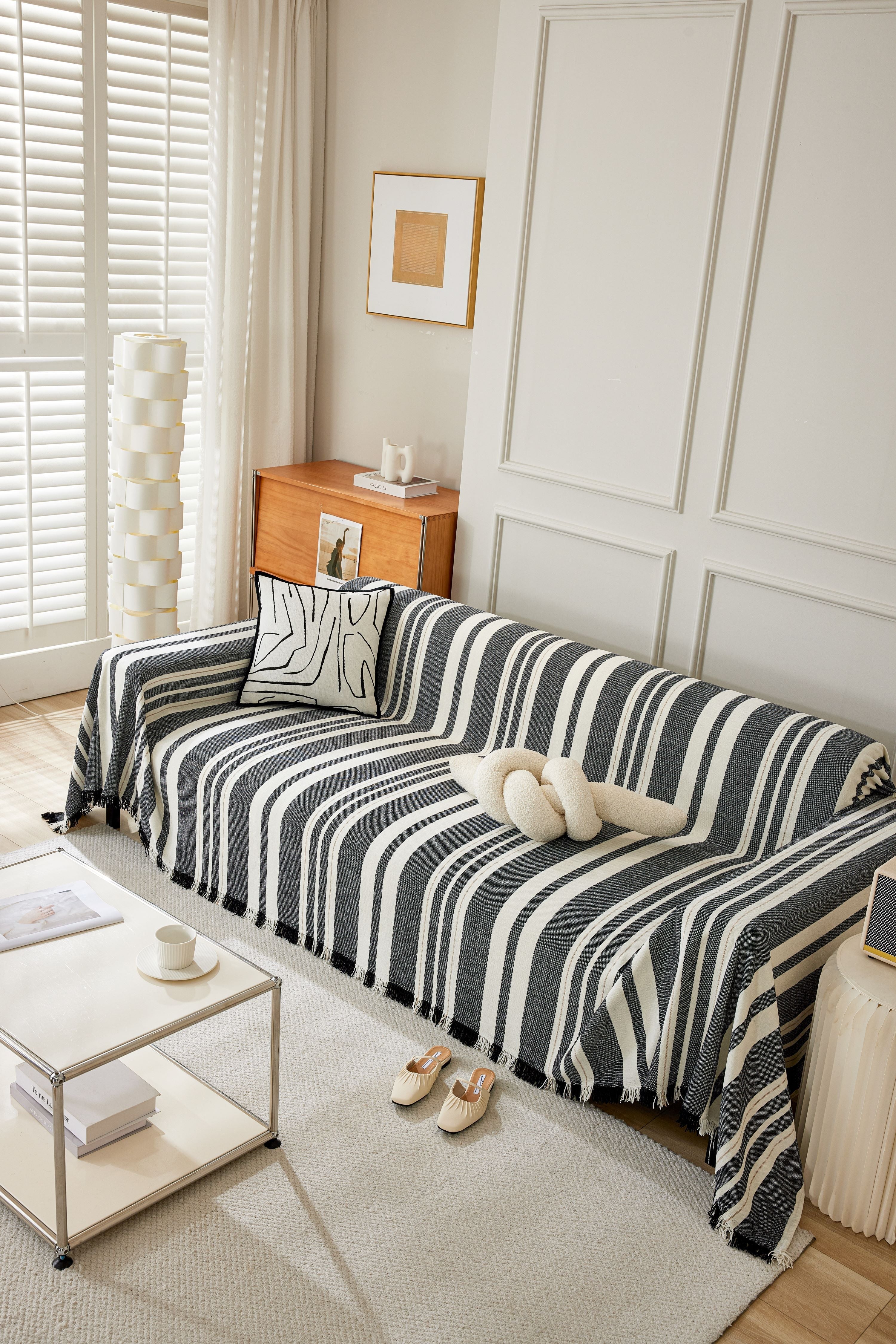 Sofa Throw - Striniara - Cross Black