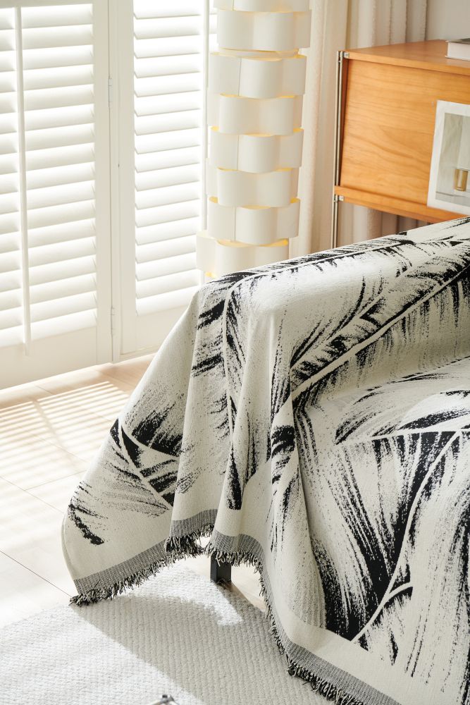 Sofa Throw - Yeluxe - Palm Black