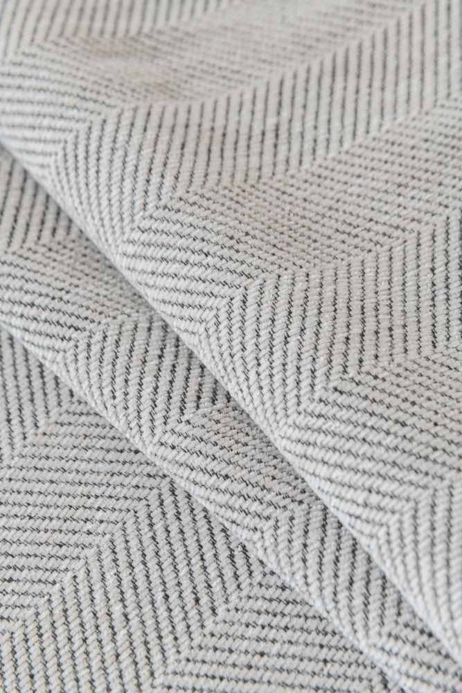 Sofa Throw - Herpome - Cloud Gray