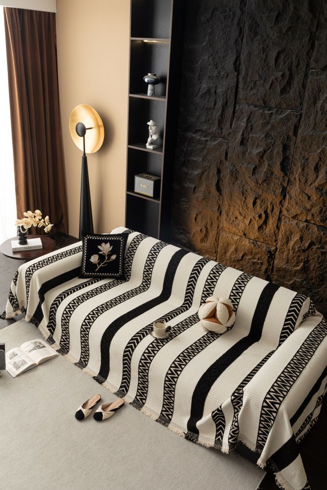 Sofa Throw - Klint - Jet Black
