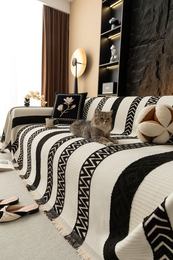 Sofa Throw - Klint - Jet Black