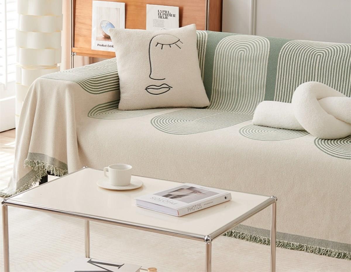 Sofa Throw - Pistachio Green - Soft Tassel Nordic Chenille