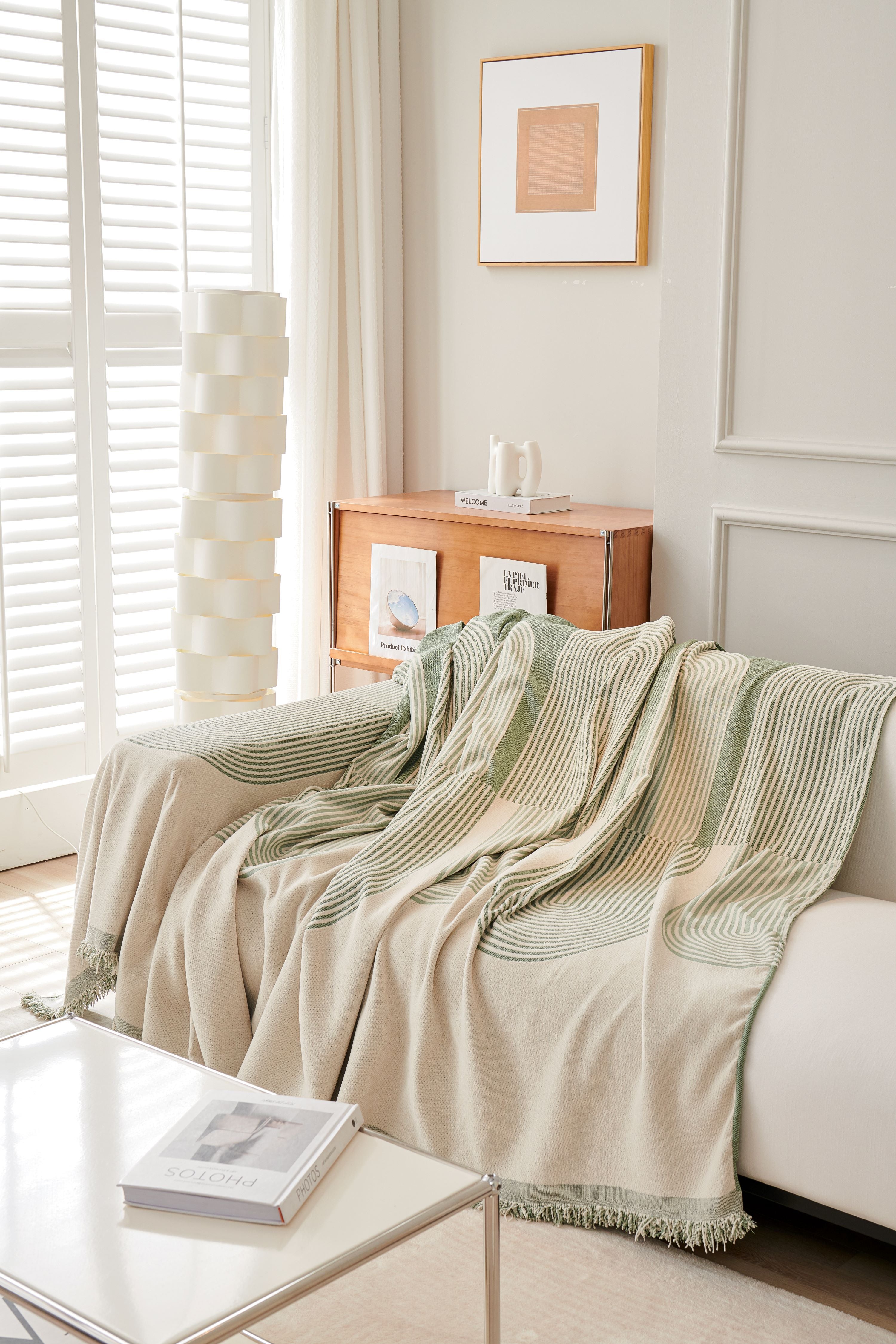 Sofa Throw - Pistachio Green - Soft Tassel Nordic Chenille
