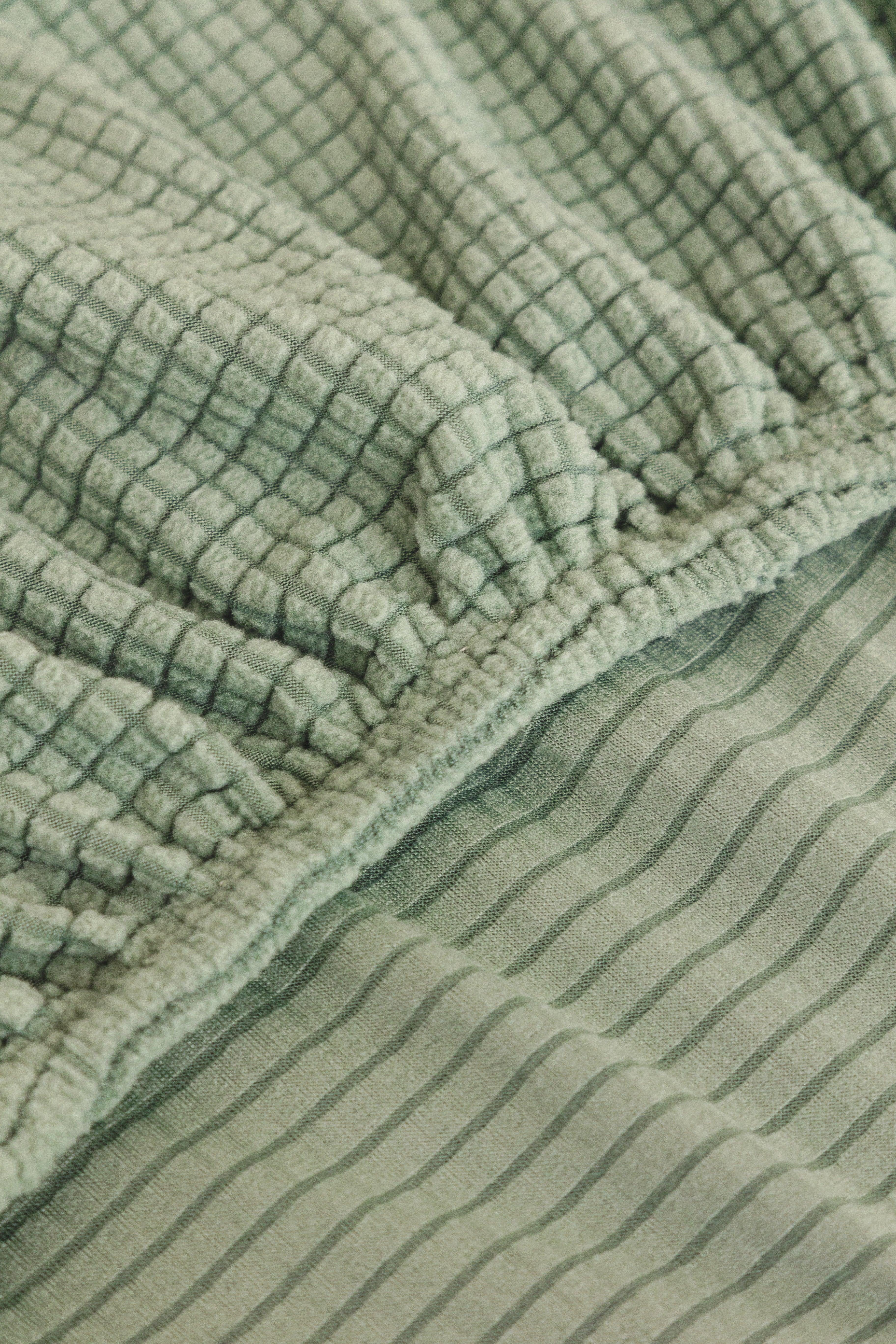 Sofa Cover - Narrow Jacquard - Light Green - Adaptable & Expandable - The sofa cover crafter