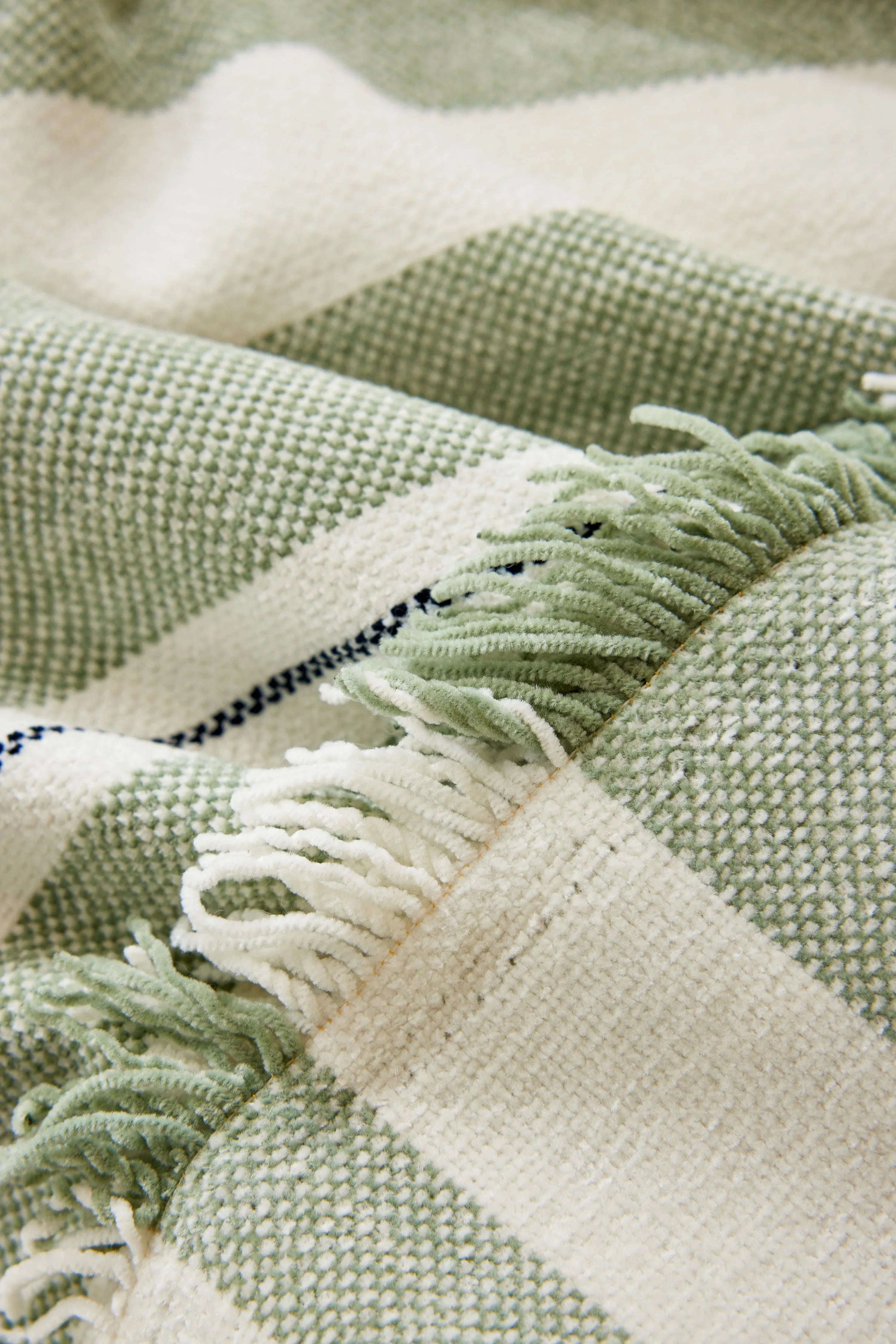 Sofa Throw - Striniara - Cross Green - The sofa cover crafter