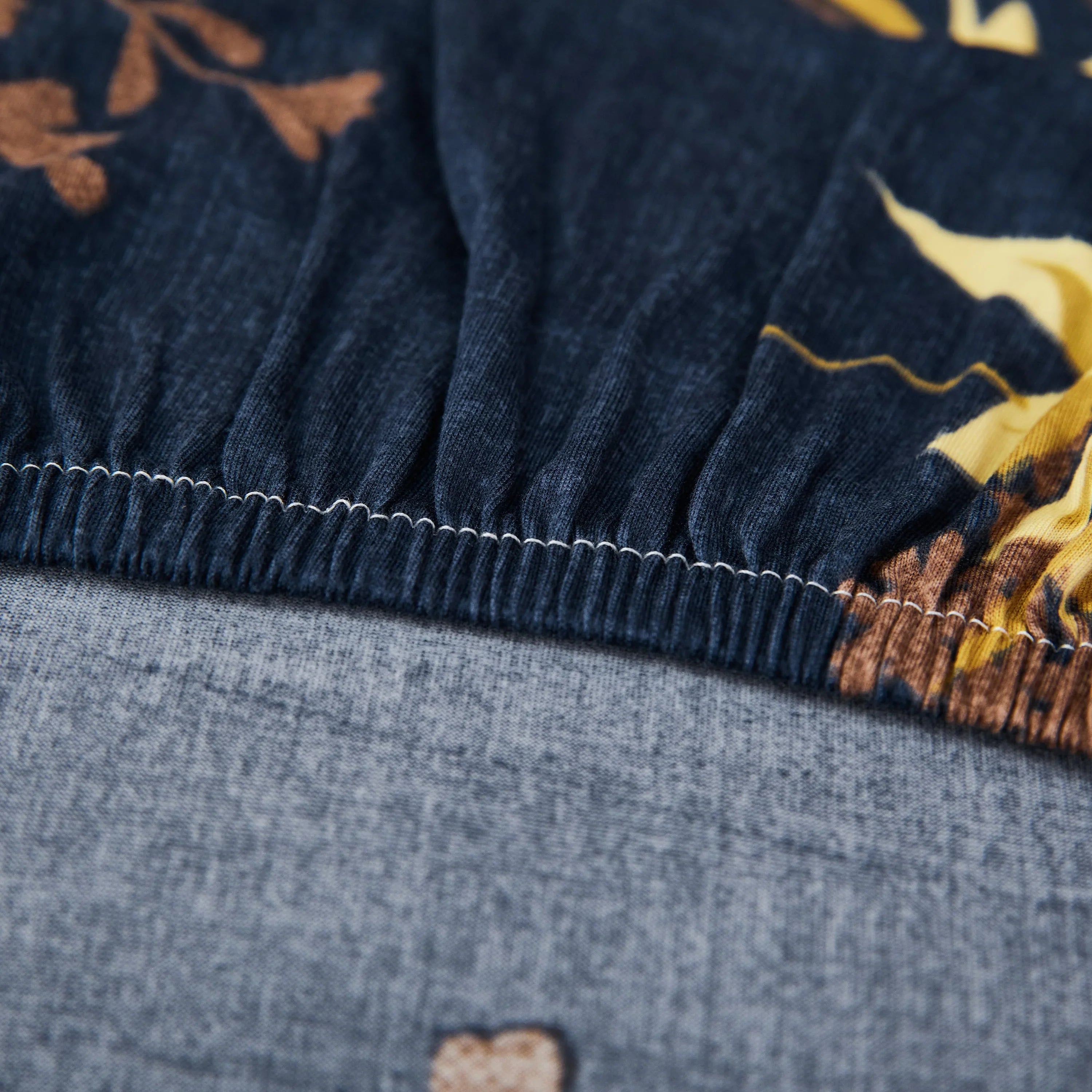 Corner Sofa Cover - Leavebow - Adaptable & Expandable - The sofa cover crafter